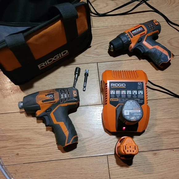 Used RIDGID impact and drill set - Picture 3 of 4